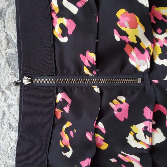 Skirt - Picture 3 of 4